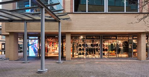 nike hilversum netherlands|Nike telephone number.